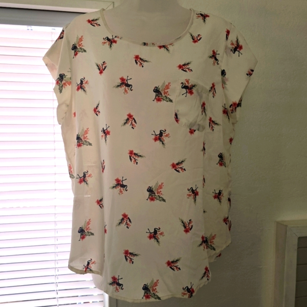 LILY WHITE Cream Floral Blouse